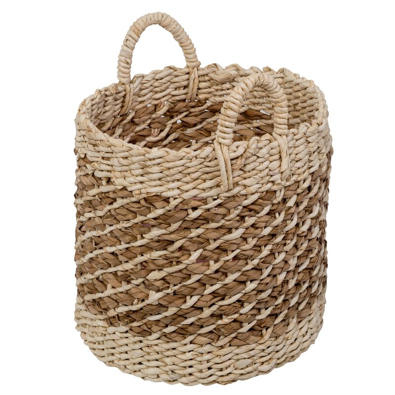 water-hyacinth-basket